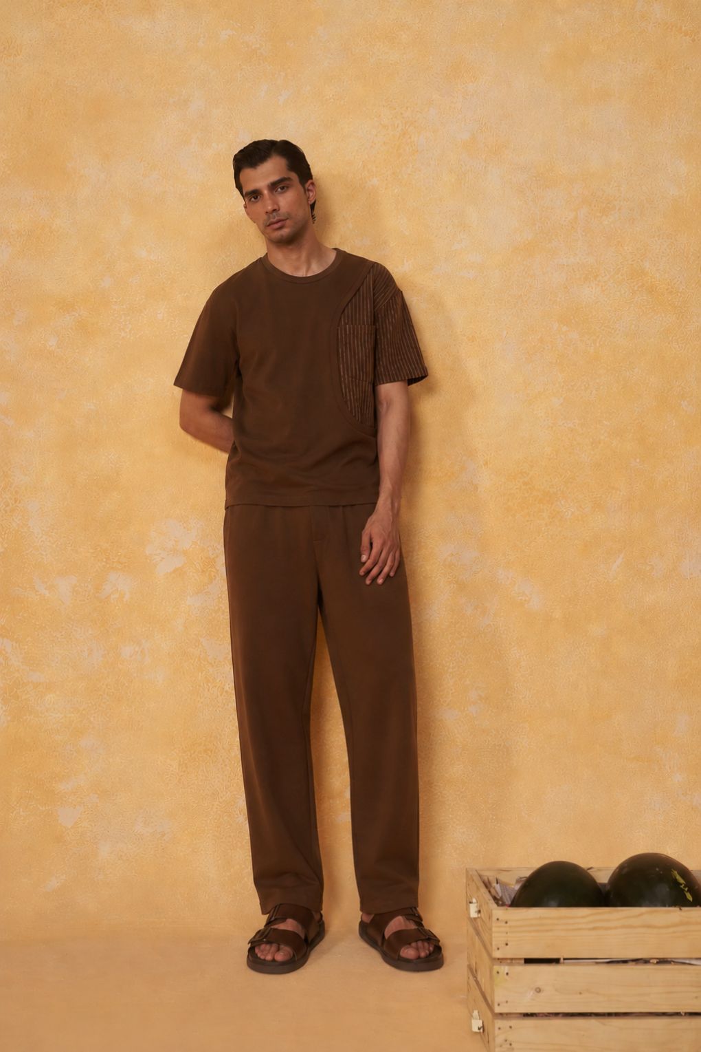 Linear Detail Pants